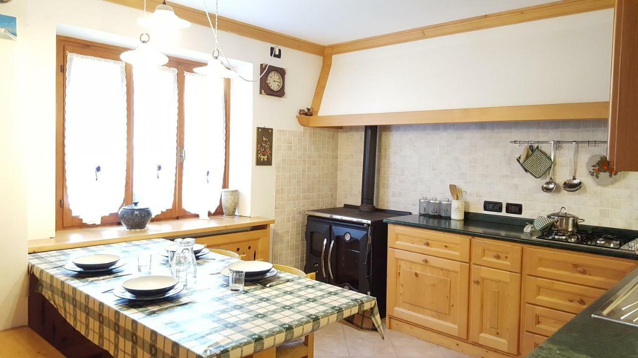 Le Grazie Casa Rossi公寓 外观 照片